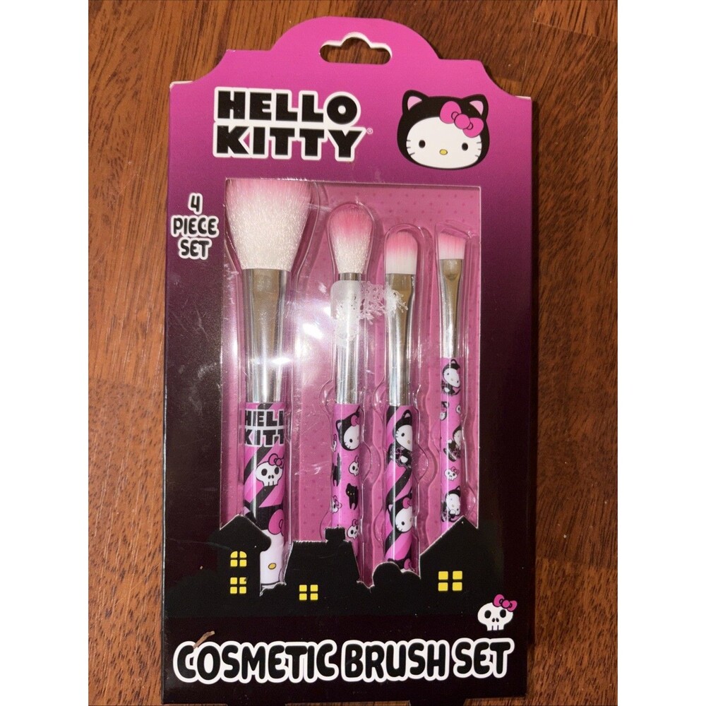 Hello Kitty 4 Piece Cosmetic Brush Set Halloween Limited Edition